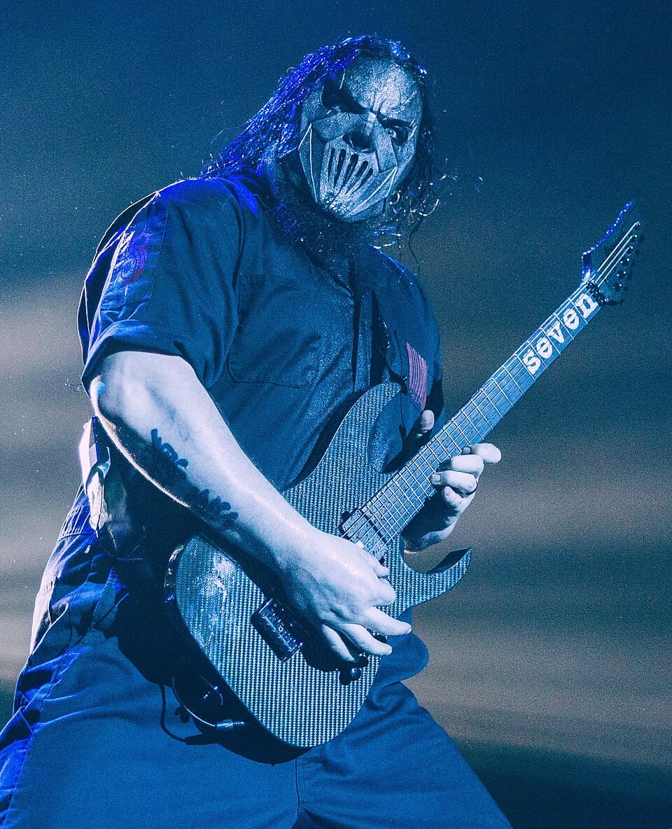 Mick Thomson, guitarist