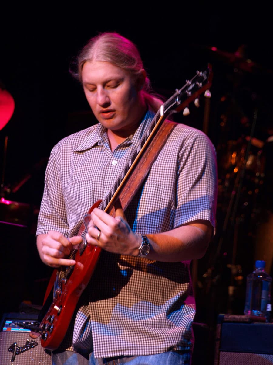 Derek Trucks, guitarist
