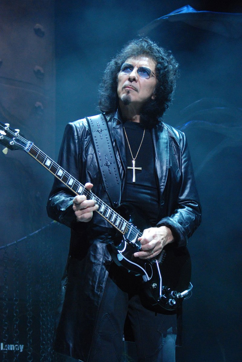 Tony Iommi, guitarist