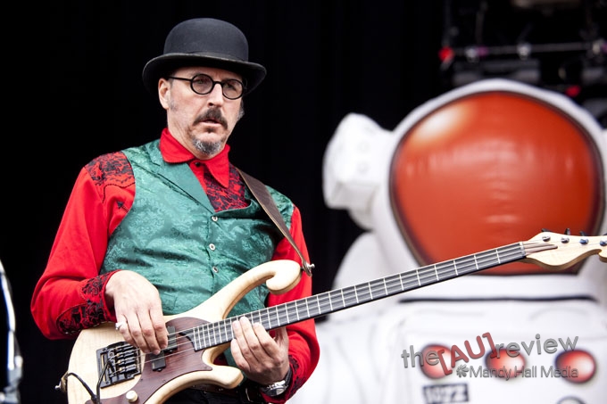 Les Claypool, bassist