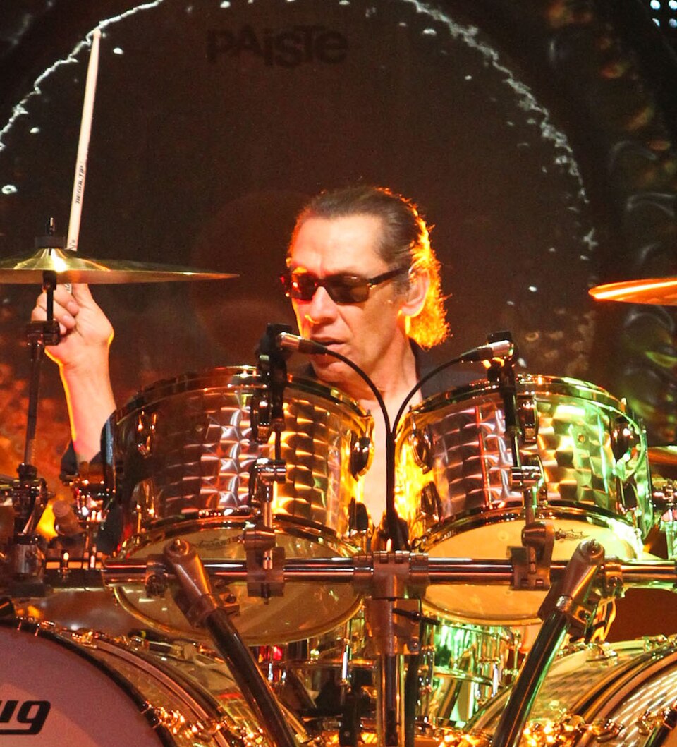 Alex Van Halen, drummer