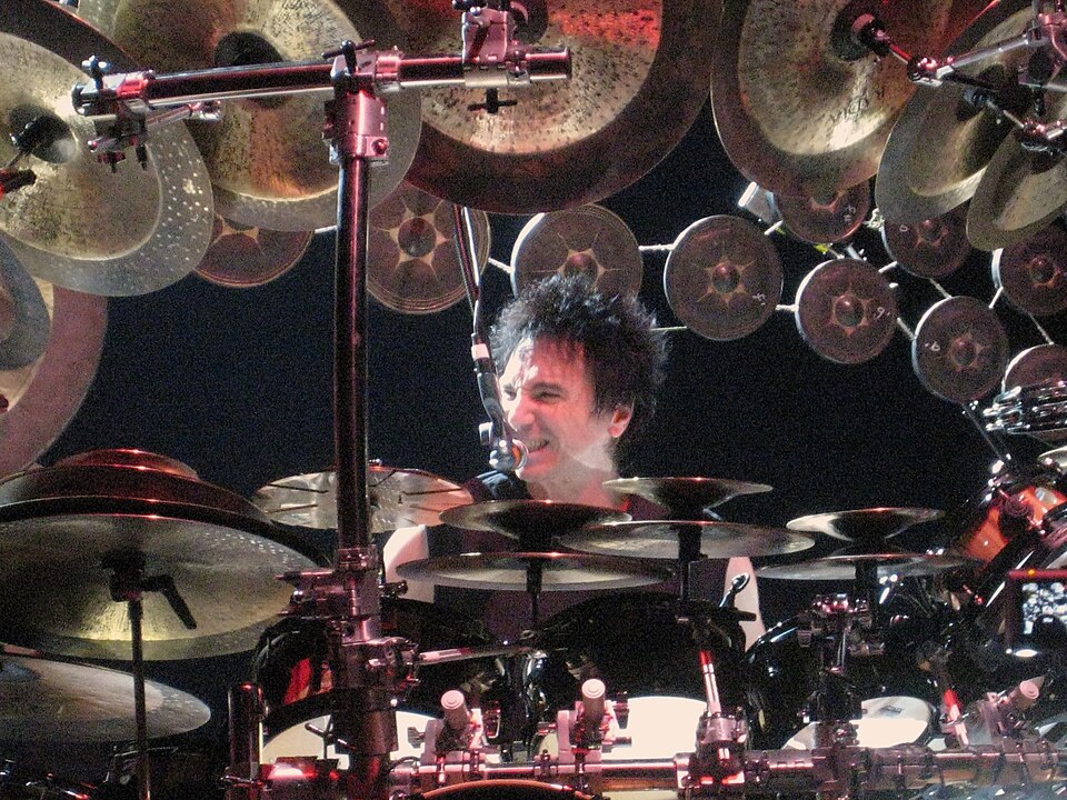 Terry Bozzio, drummer